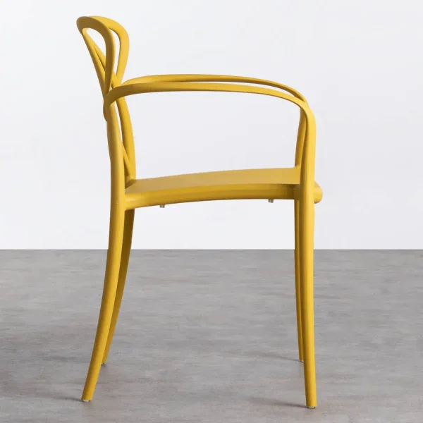 Silla de exterior de polipropileno con reposabrazos cielo